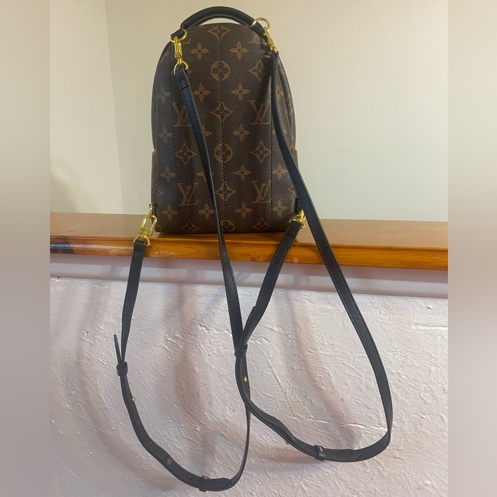 Mini Backpack – High Quality - Picture 4 of 5